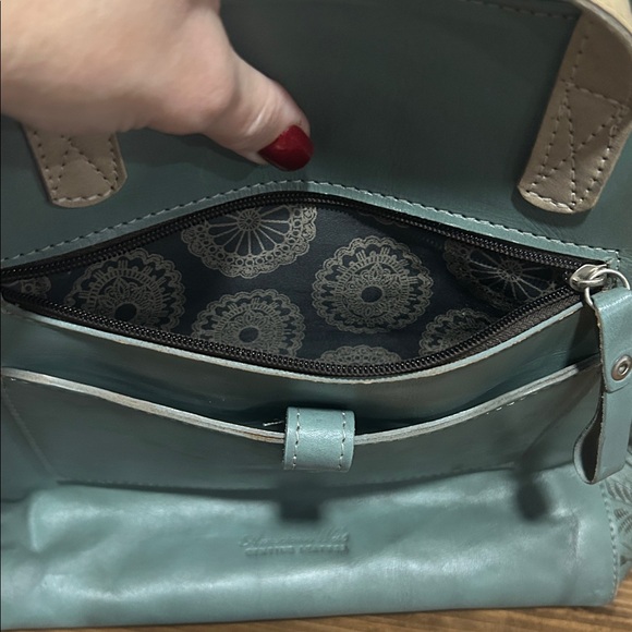 Large American West Navajo Soul genuine, leather, Zip Top Tote purse & wallet - Picture 9 of 15